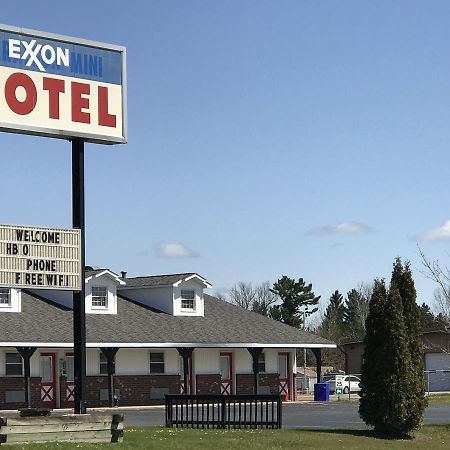Exxon Quik Stop & Motel Wausaukee エクステリア 写真
